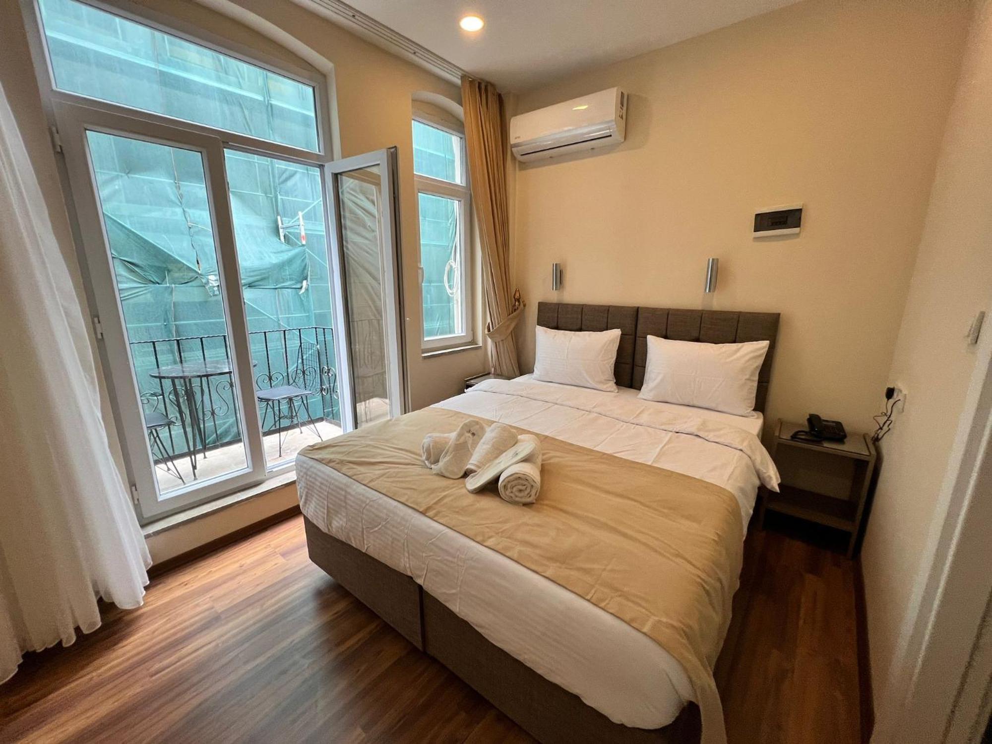 Otel Nacre 360 *