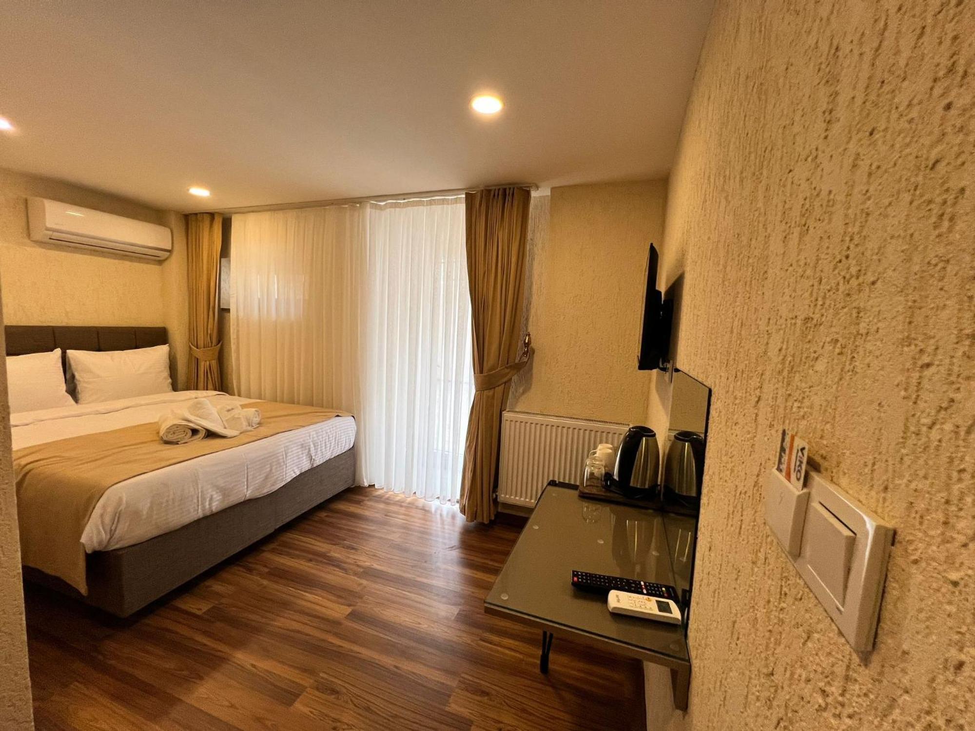 Otel Nacre 360 *